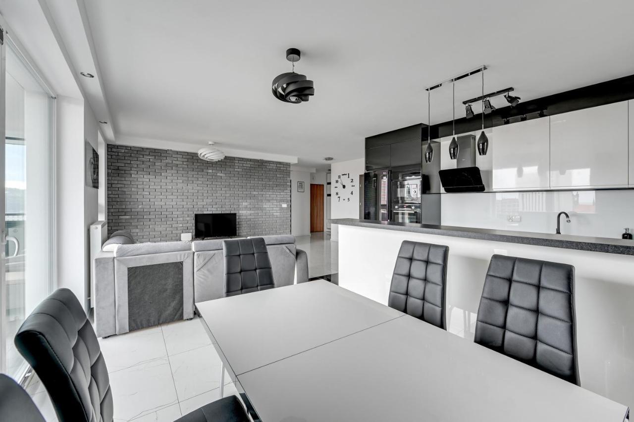 Grand Apartments - Luxury Apartment On The 11Th Floor With A View Of The Old Town กดัญสก์ ภายนอก รูปภาพ